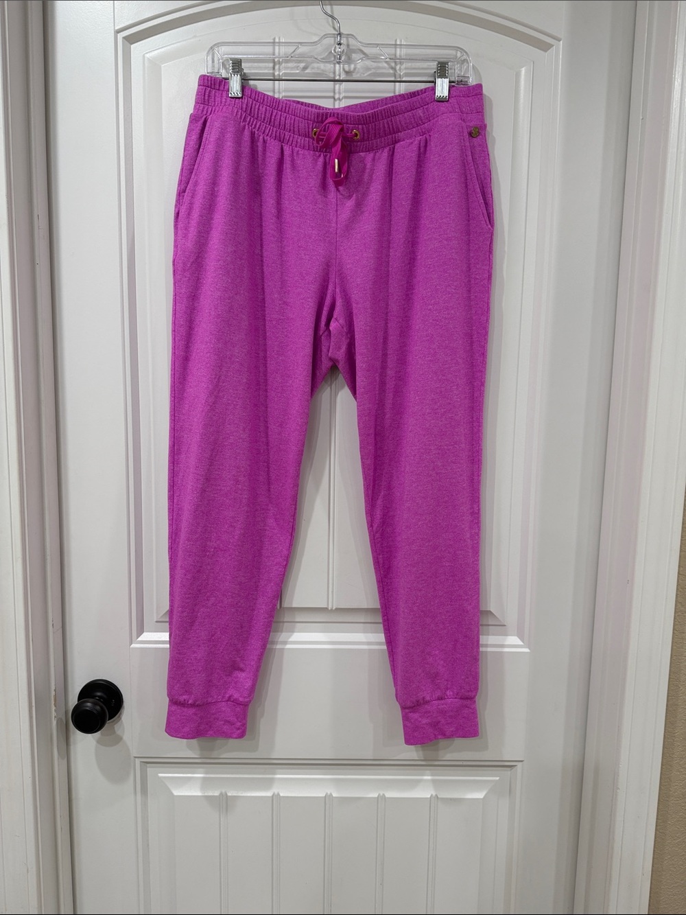 EUC Lilly Pulitzer Hot Pink Pull-On Jogger Pants